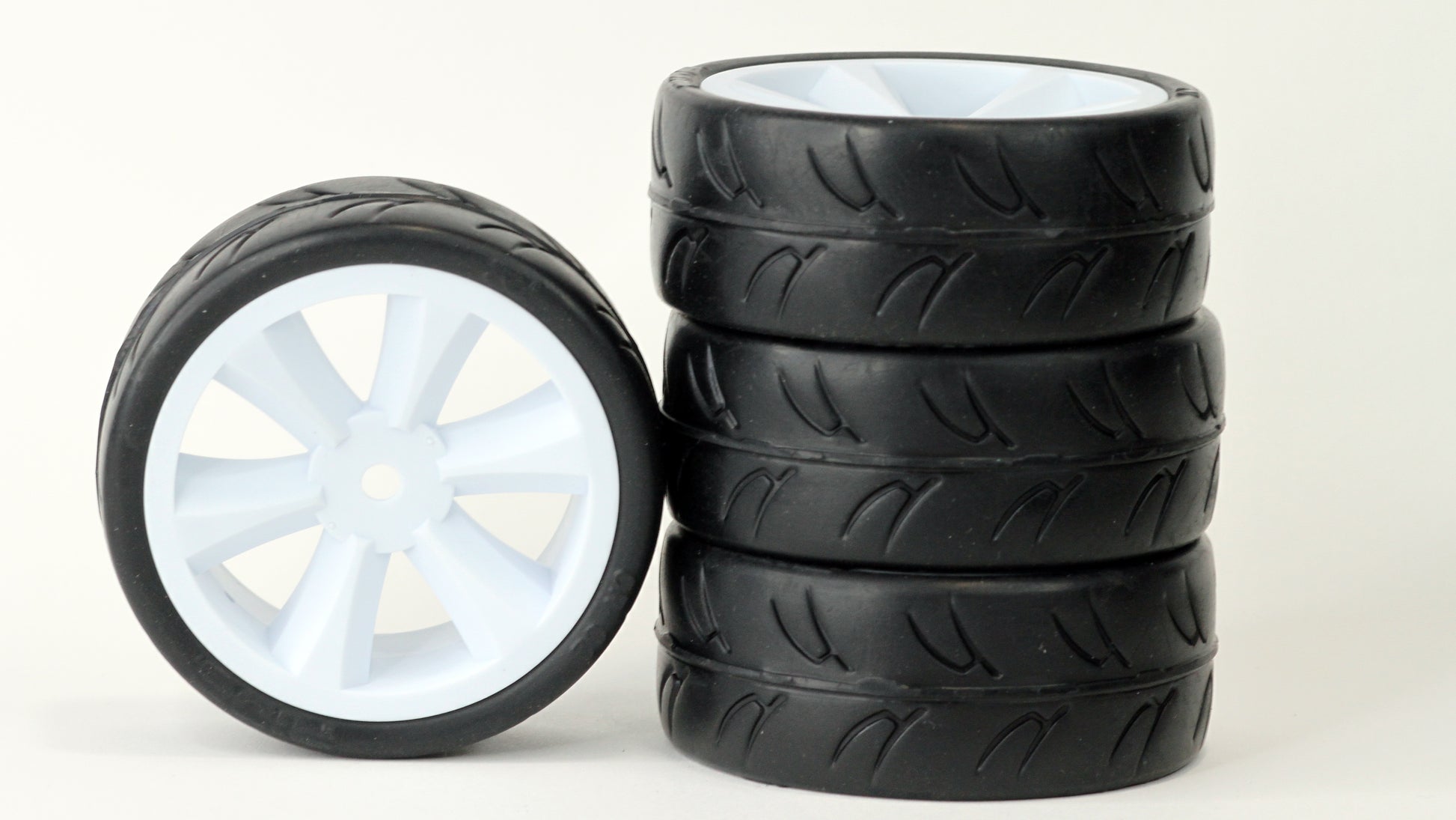 Gravity RC Non Belted Pre Glued USGT Tires White Edge Wheel 2