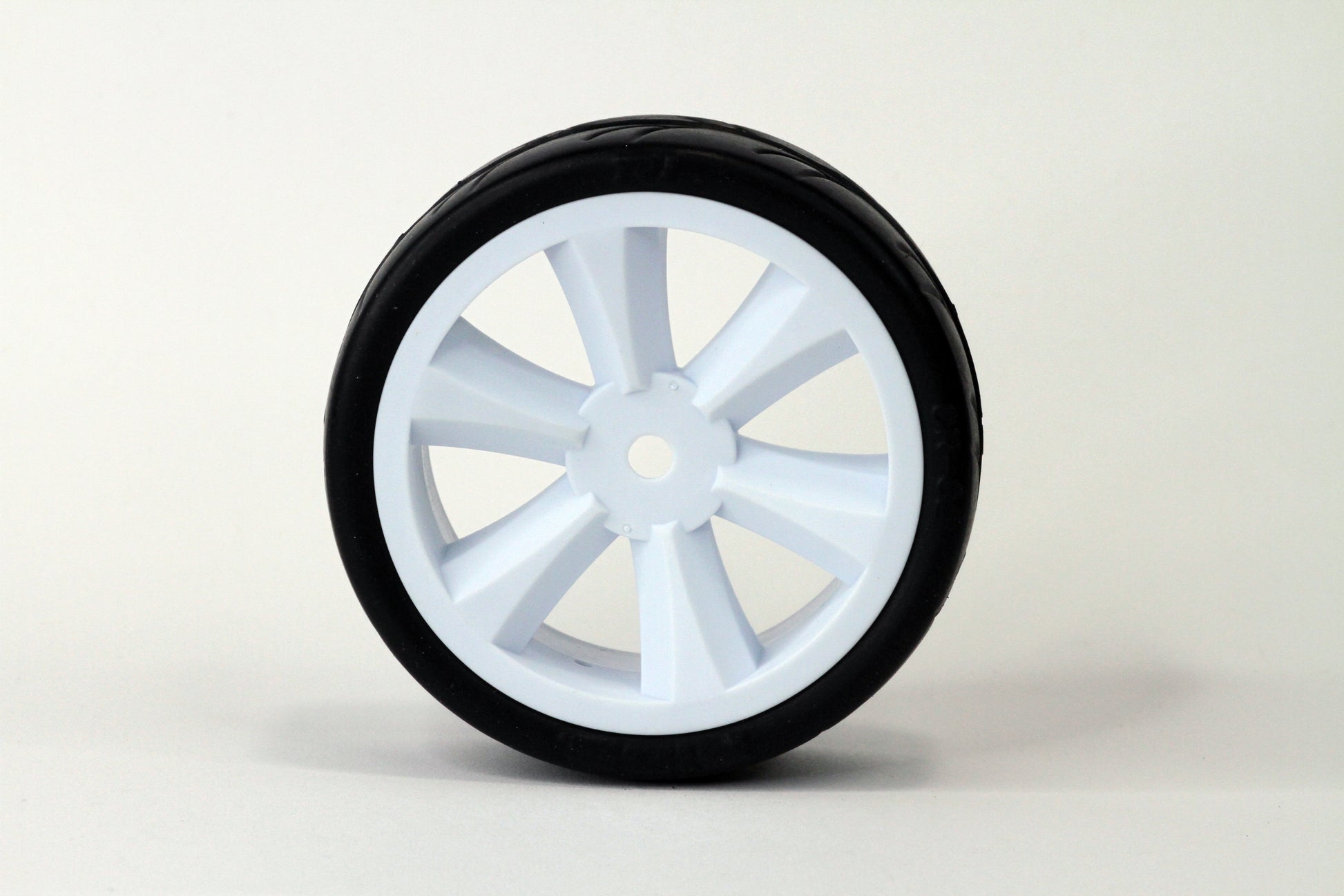 Gravity RC Non Belted Pre Glued USGT Tires White Edge Wheel 4