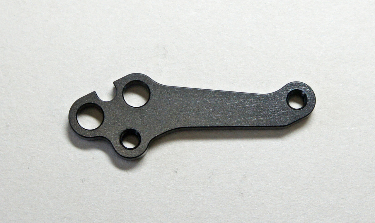 Mugen MTC3 Rear Upright Arm Mount