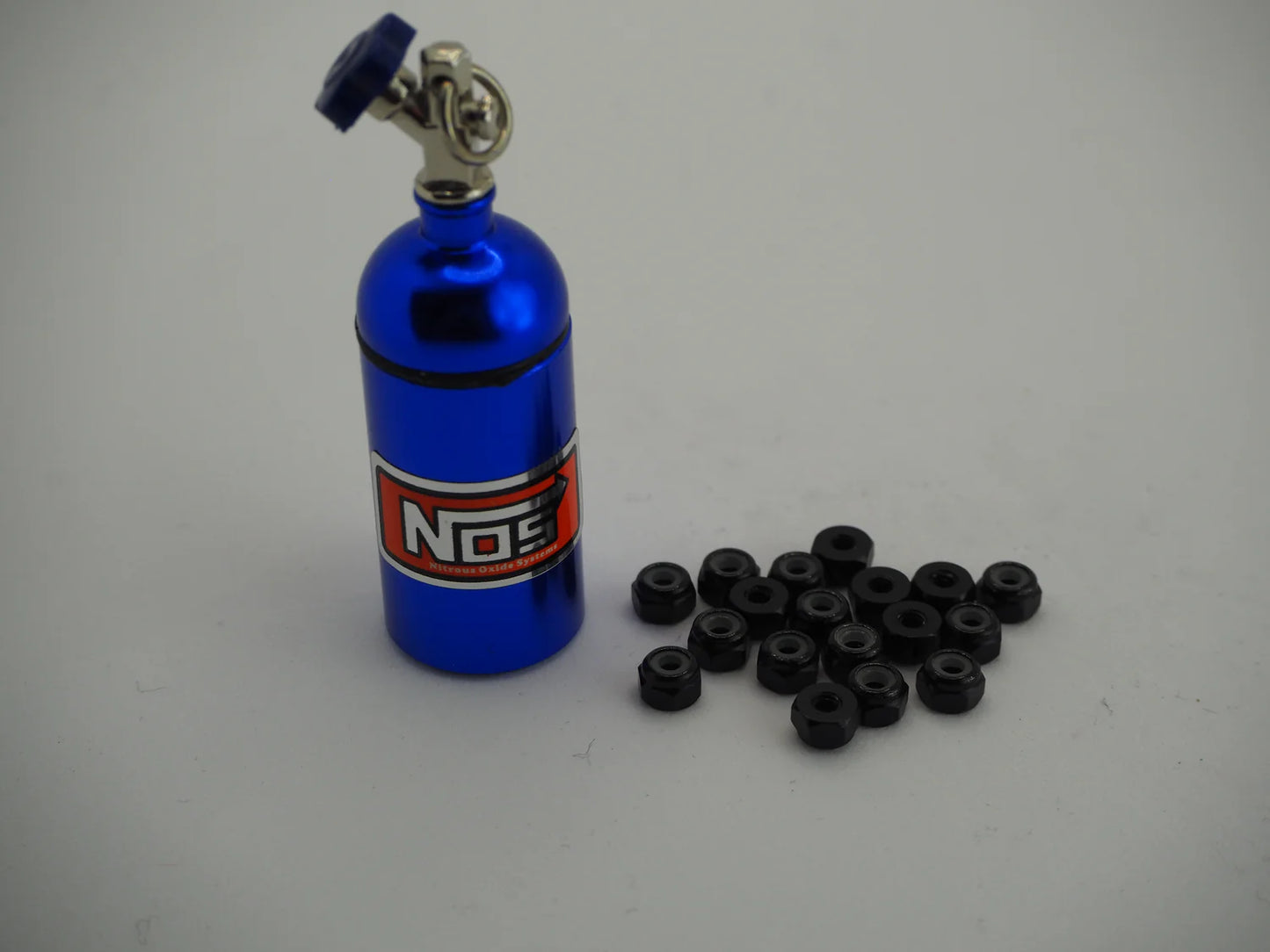 Silver Horse RC Nitro-Nuts (4 pcs)
