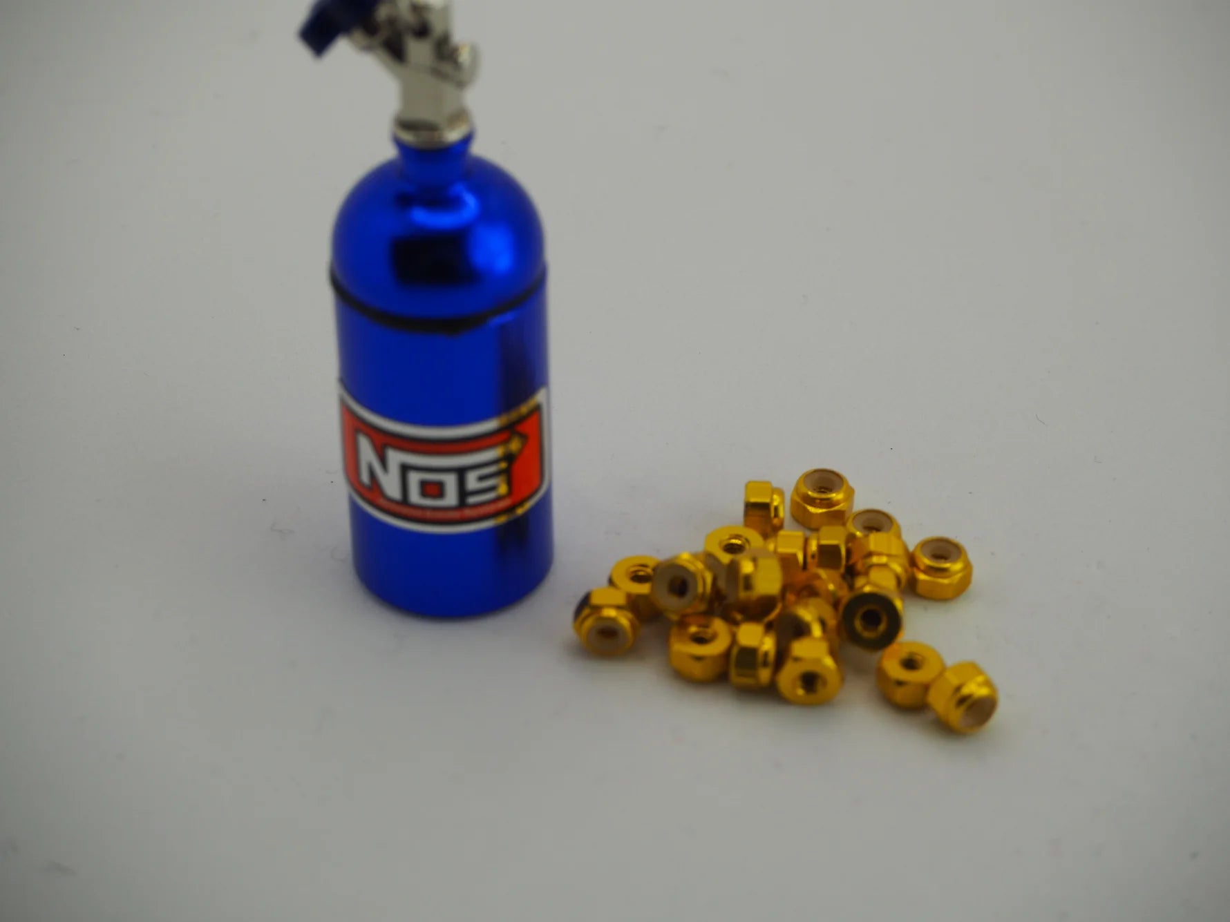 Silver Horse RC Nitro-Nuts (4 pcs)